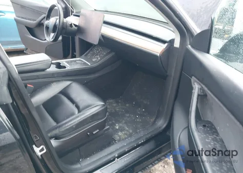 2022 Tesla Model Y Long Range Dual Motor All-Wheel Drive from USA, damaged, VIN 7SAYGDEE1NF481141